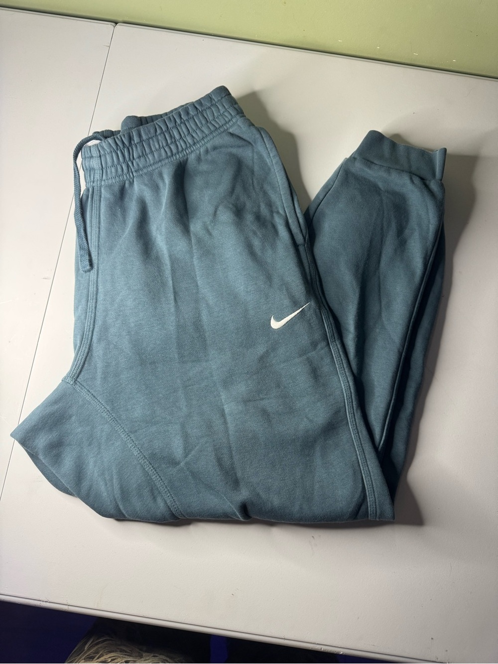 Nike Men’s Blue Fleece Joggers (L)